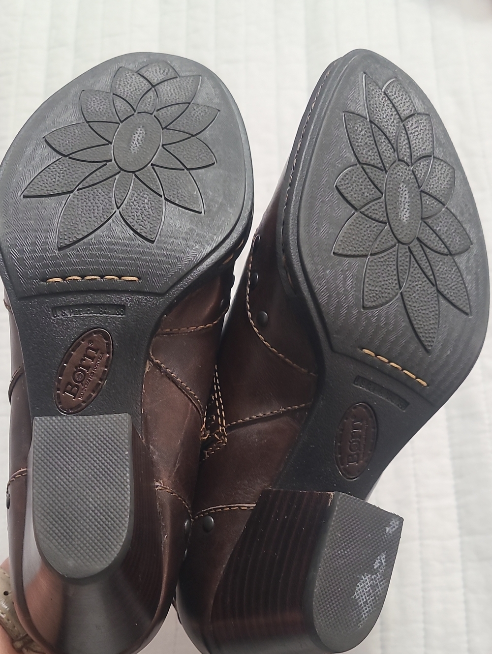 Born Women's Western Leather Rodeo Cowgirl Stylish Studded Brown Ankle Boots S 8 - Picture 9 of 11